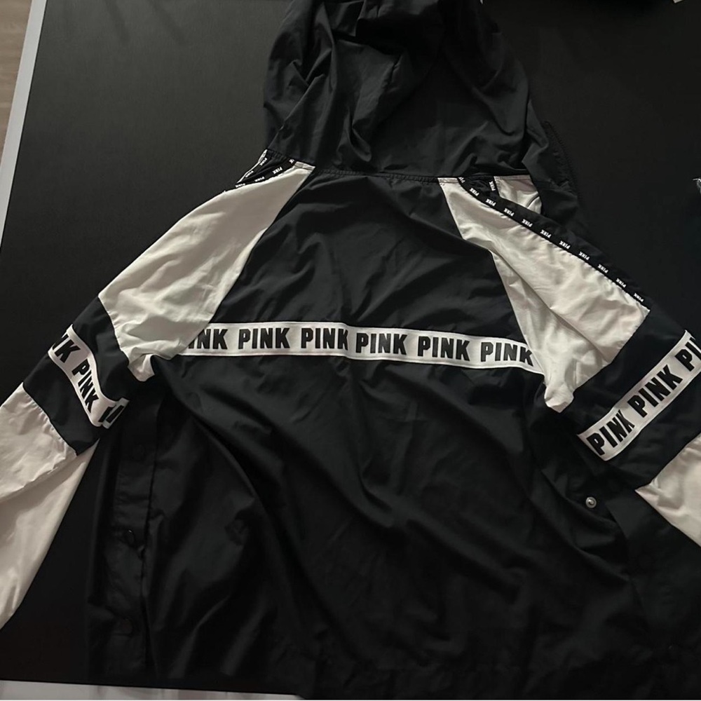 PINK Victoria's Secret Black and White Windbreaker Jacket